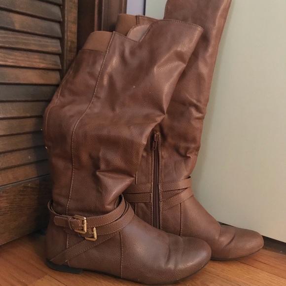 knee high sneakers payless